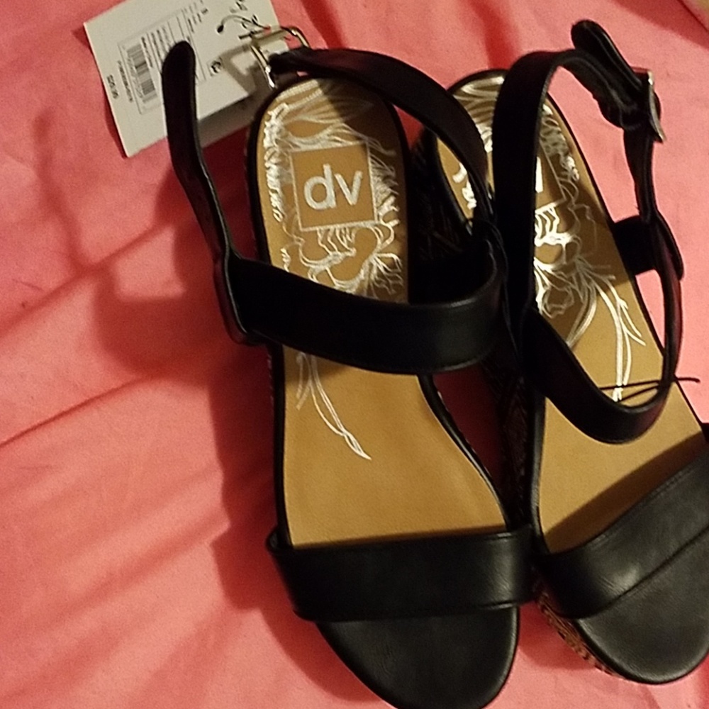 Shoes - Picture 3 of 3